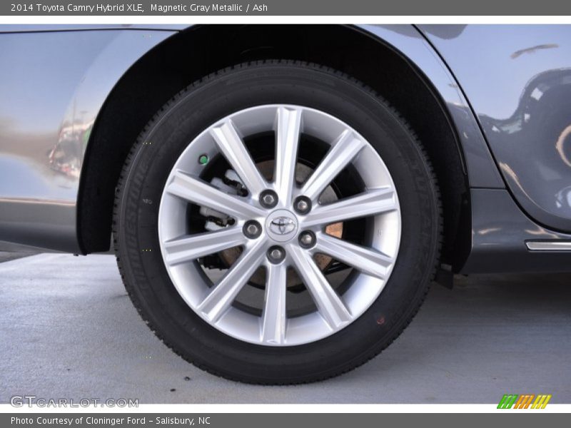 Magnetic Gray Metallic / Ash 2014 Toyota Camry Hybrid XLE