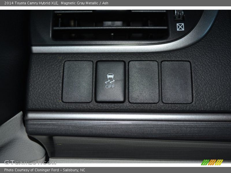 Magnetic Gray Metallic / Ash 2014 Toyota Camry Hybrid XLE