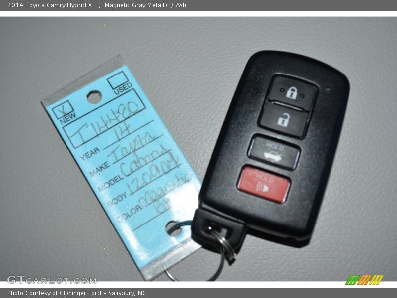 Magnetic Gray Metallic / Ash 2014 Toyota Camry Hybrid XLE