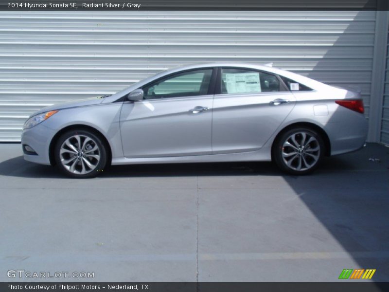 Radiant Silver / Gray 2014 Hyundai Sonata SE