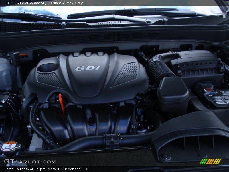 Radiant Silver / Gray 2014 Hyundai Sonata SE