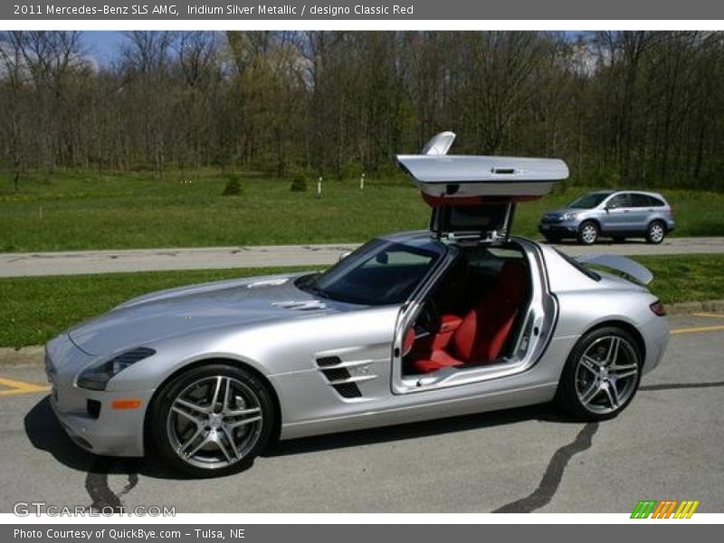 Iridium Silver Metallic / designo Classic Red 2011 Mercedes-Benz SLS AMG