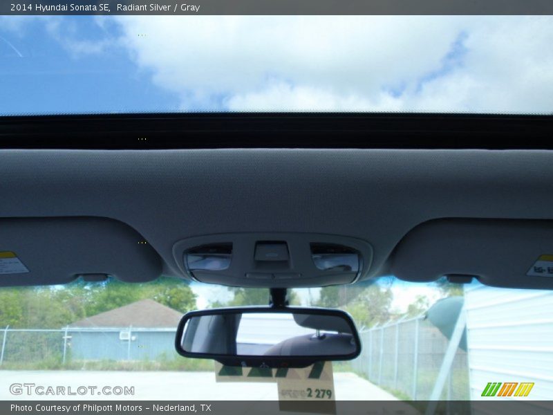 Radiant Silver / Gray 2014 Hyundai Sonata SE