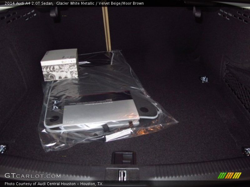 Glacier White Metallic / Velvet Beige/Moor Brown 2014 Audi A4 2.0T Sedan
