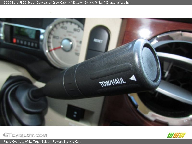 Oxford White / Chaparral Leather 2009 Ford F350 Super Duty Lariat Crew Cab 4x4 Dually