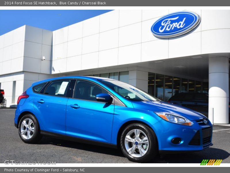 Blue Candy / Charcoal Black 2014 Ford Focus SE Hatchback