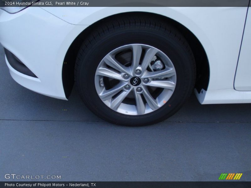Pearl White / Gray 2014 Hyundai Sonata GLS