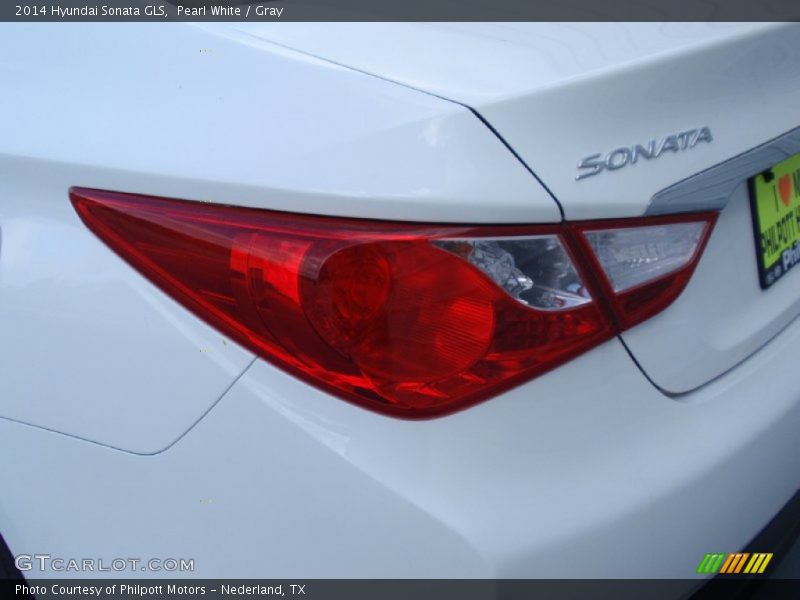 Pearl White / Gray 2014 Hyundai Sonata GLS