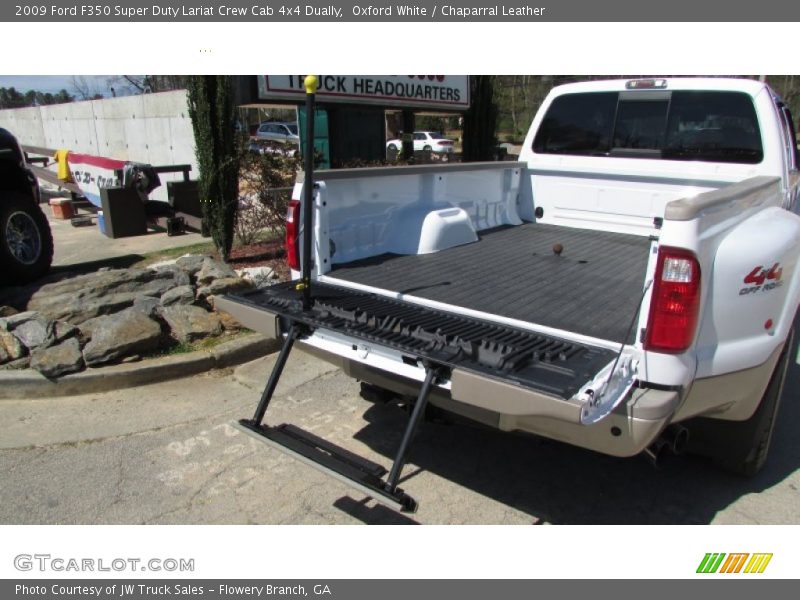 Oxford White / Chaparral Leather 2009 Ford F350 Super Duty Lariat Crew Cab 4x4 Dually
