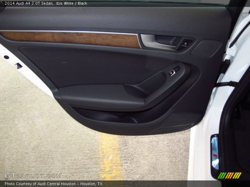 Ibis White / Black 2014 Audi A4 2.0T Sedan