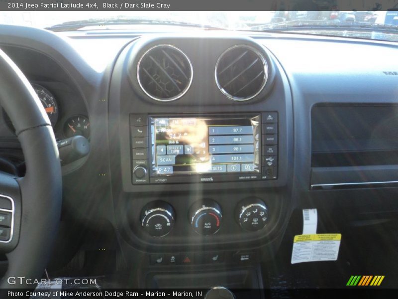 Black / Dark Slate Gray 2014 Jeep Patriot Latitude 4x4