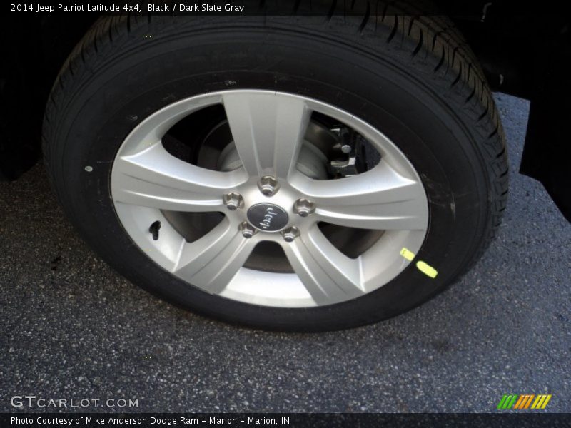 Black / Dark Slate Gray 2014 Jeep Patriot Latitude 4x4