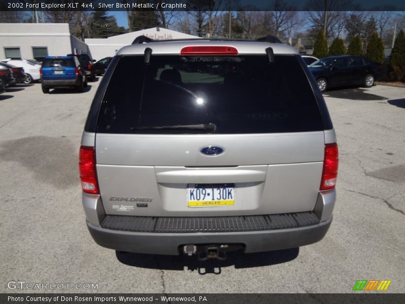 Silver Birch Metallic / Graphite 2002 Ford Explorer XLT 4x4