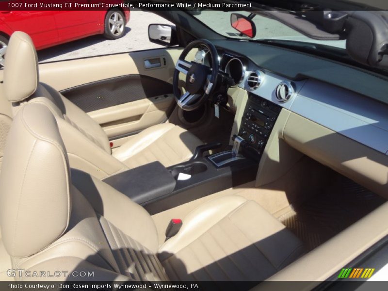 Performance White / Medium Parchment 2007 Ford Mustang GT Premium Convertible