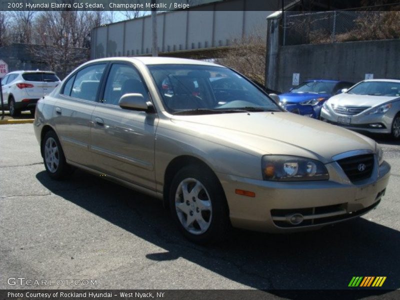 Champagne Metallic / Beige 2005 Hyundai Elantra GLS Sedan