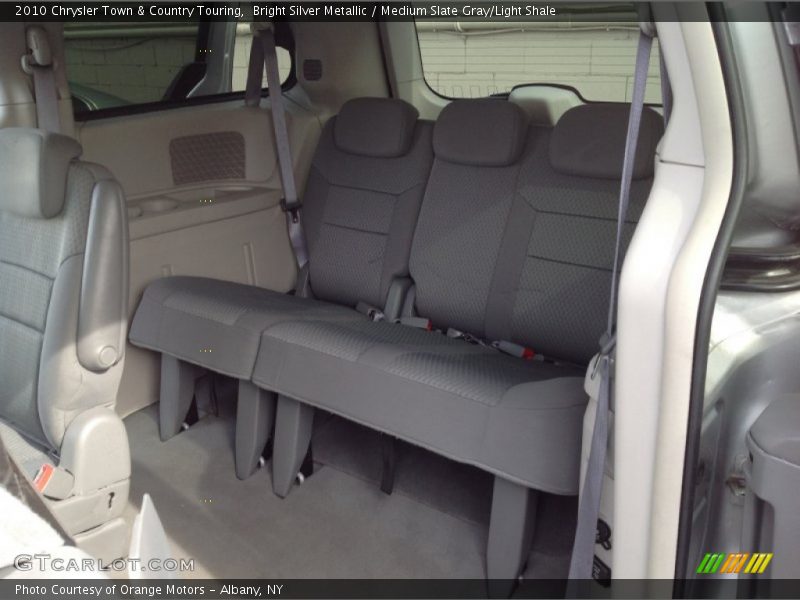 Bright Silver Metallic / Medium Slate Gray/Light Shale 2010 Chrysler Town & Country Touring