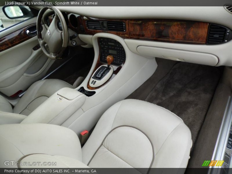 Spindrift White / Oatmeal 1998 Jaguar XJ Vanden Plas