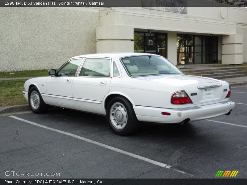 Spindrift White / Oatmeal 1998 Jaguar XJ Vanden Plas