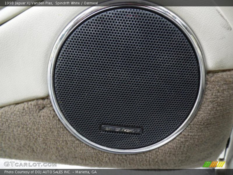 Spindrift White / Oatmeal 1998 Jaguar XJ Vanden Plas