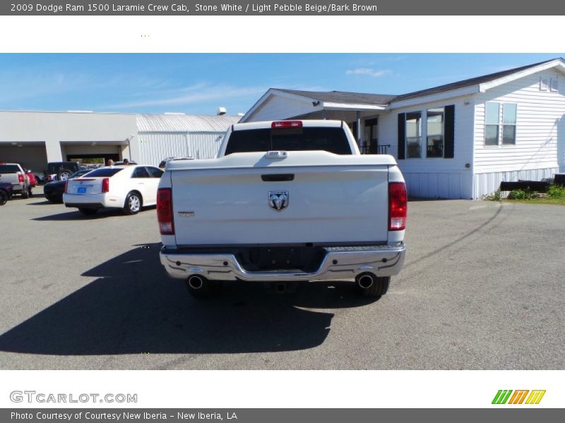 Stone White / Light Pebble Beige/Bark Brown 2009 Dodge Ram 1500 Laramie Crew Cab
