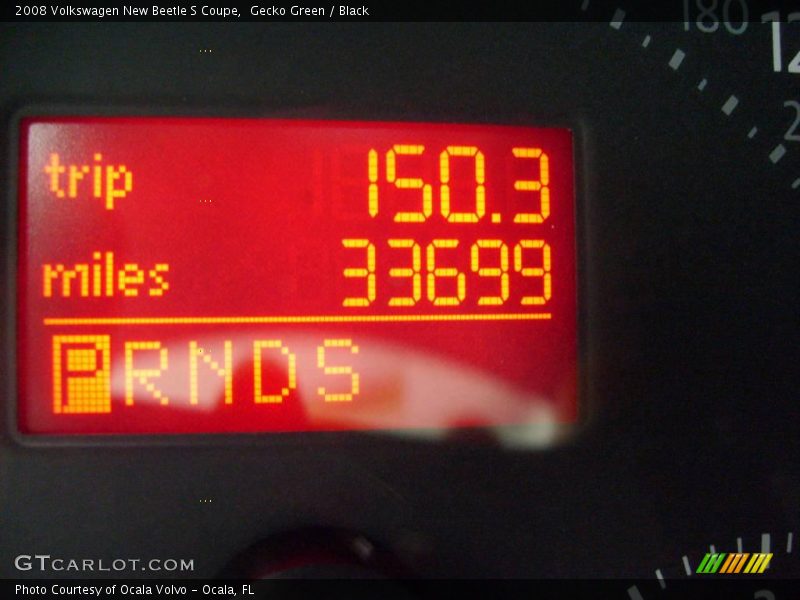 Gecko Green / Black 2008 Volkswagen New Beetle S Coupe