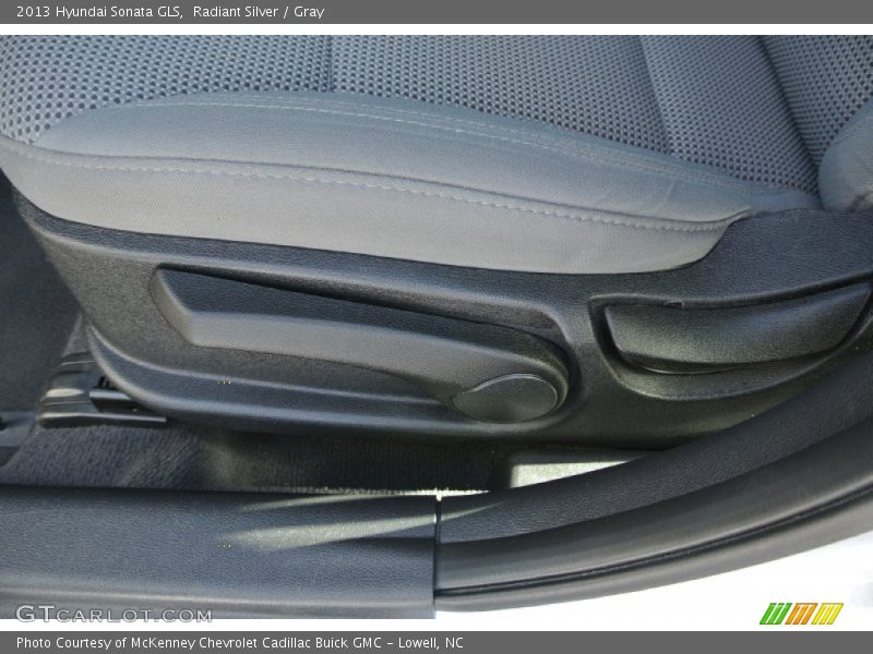 Radiant Silver / Gray 2013 Hyundai Sonata GLS