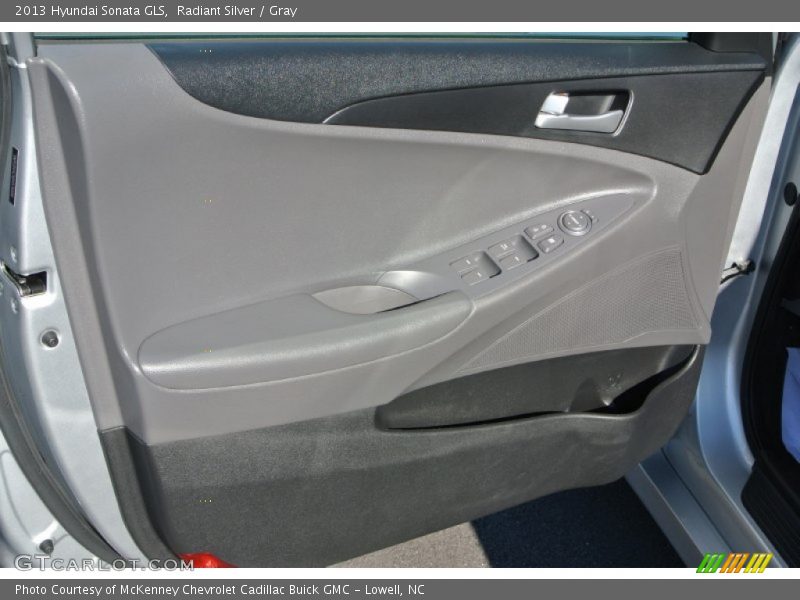 Radiant Silver / Gray 2013 Hyundai Sonata GLS