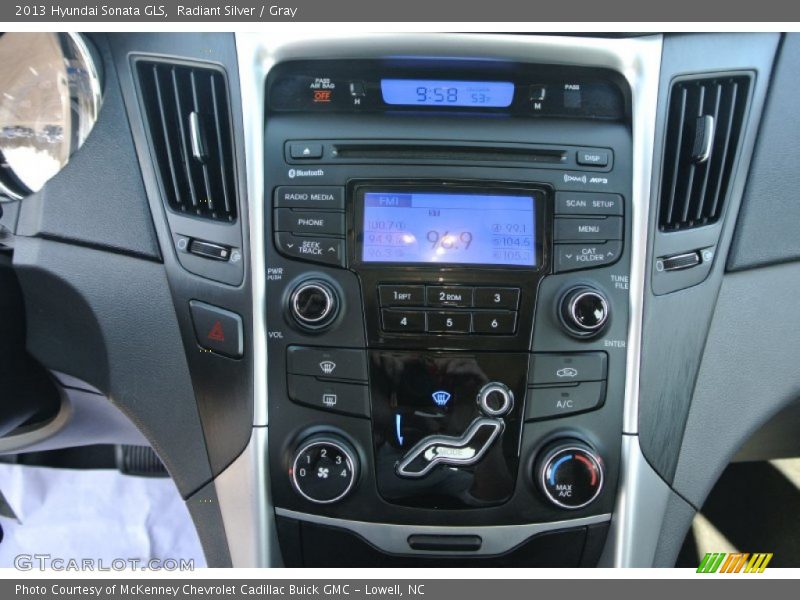 Radiant Silver / Gray 2013 Hyundai Sonata GLS