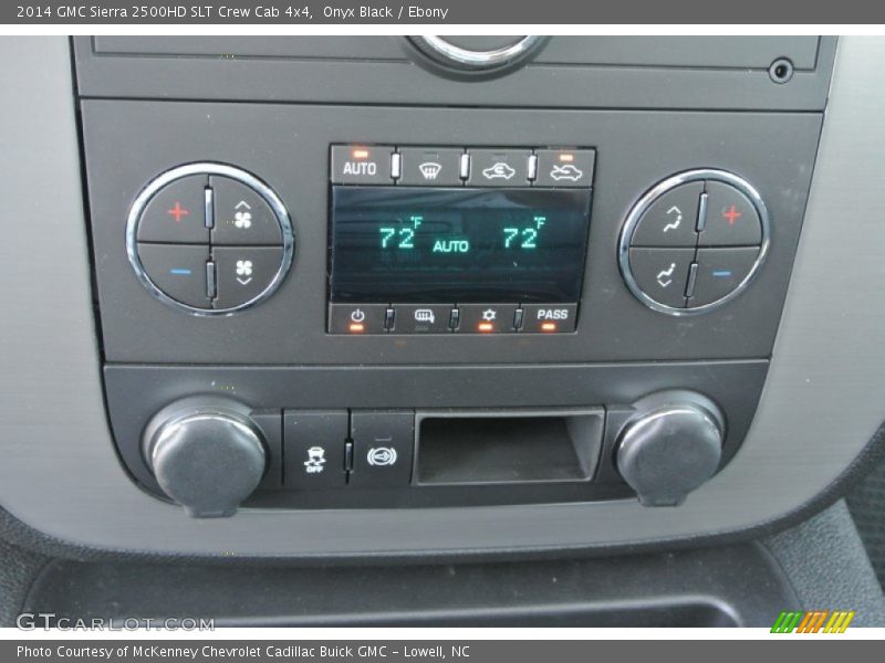 Onyx Black / Ebony 2014 GMC Sierra 2500HD SLT Crew Cab 4x4