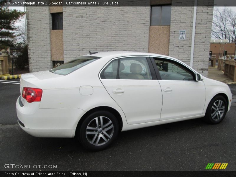 Campanella White / Pure Beige 2006 Volkswagen Jetta 2.5 Sedan