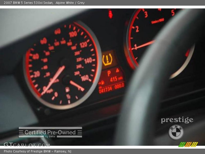 Alpine White / Grey 2007 BMW 5 Series 530xi Sedan