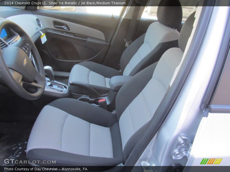 Silver Ice Metallic / Jet Black/Medium Titanium 2014 Chevrolet Cruze LS