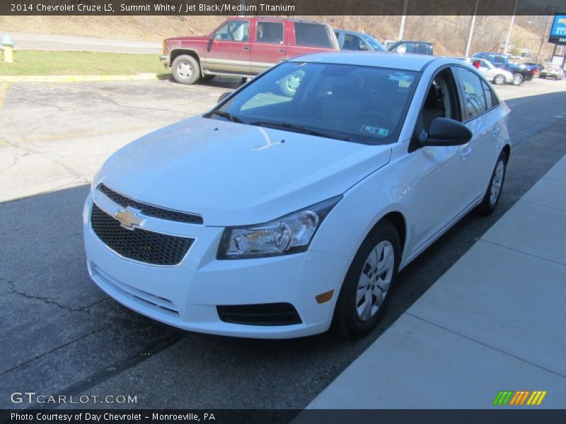 Summit White / Jet Black/Medium Titanium 2014 Chevrolet Cruze LS