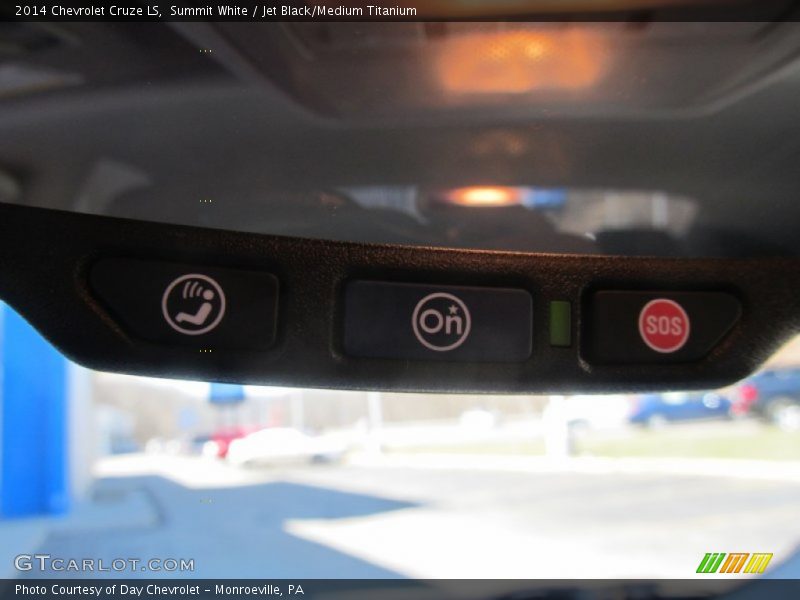 Summit White / Jet Black/Medium Titanium 2014 Chevrolet Cruze LS