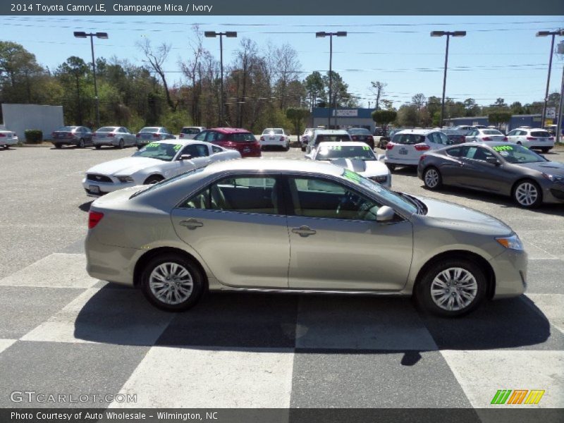 Champagne Mica / Ivory 2014 Toyota Camry LE