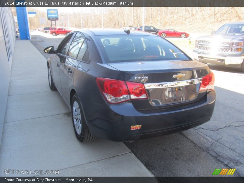 Blue Ray Metallic / Jet Black/Medium Titanium 2014 Chevrolet Cruze LS