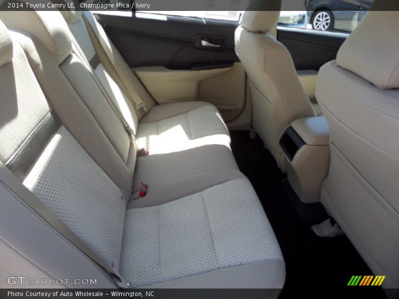 Champagne Mica / Ivory 2014 Toyota Camry LE