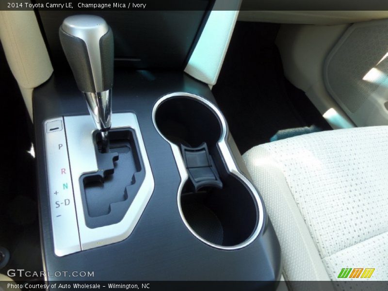 Champagne Mica / Ivory 2014 Toyota Camry LE