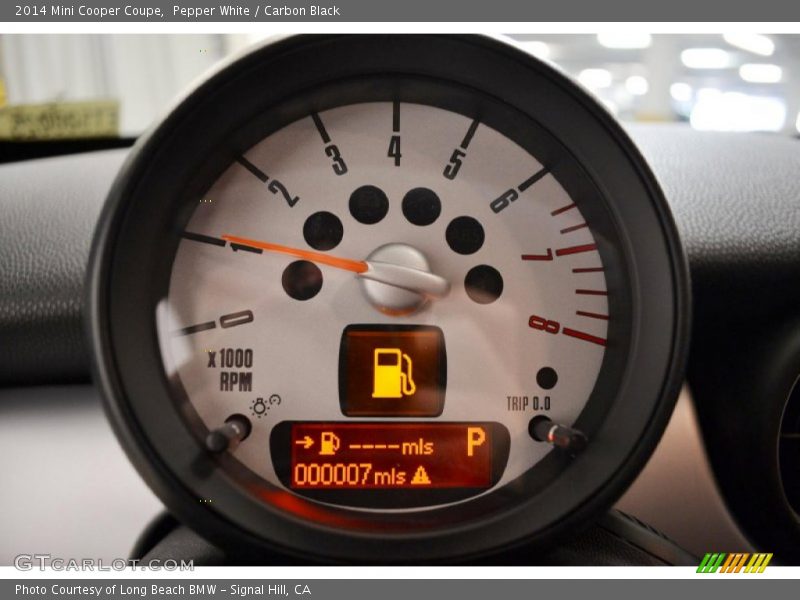 Pepper White / Carbon Black 2014 Mini Cooper Coupe