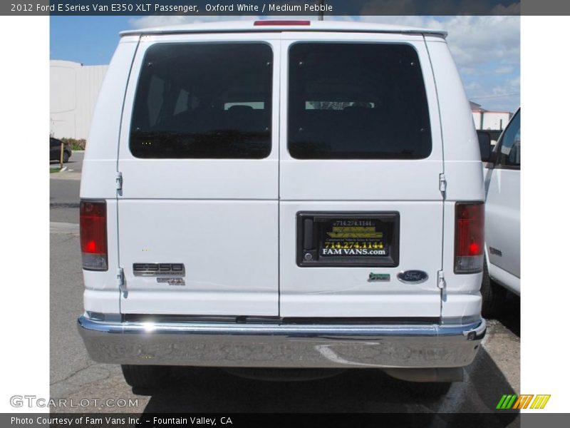 Oxford White / Medium Pebble 2012 Ford E Series Van E350 XLT Passenger