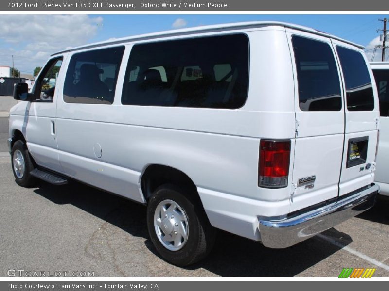 Oxford White / Medium Pebble 2012 Ford E Series Van E350 XLT Passenger