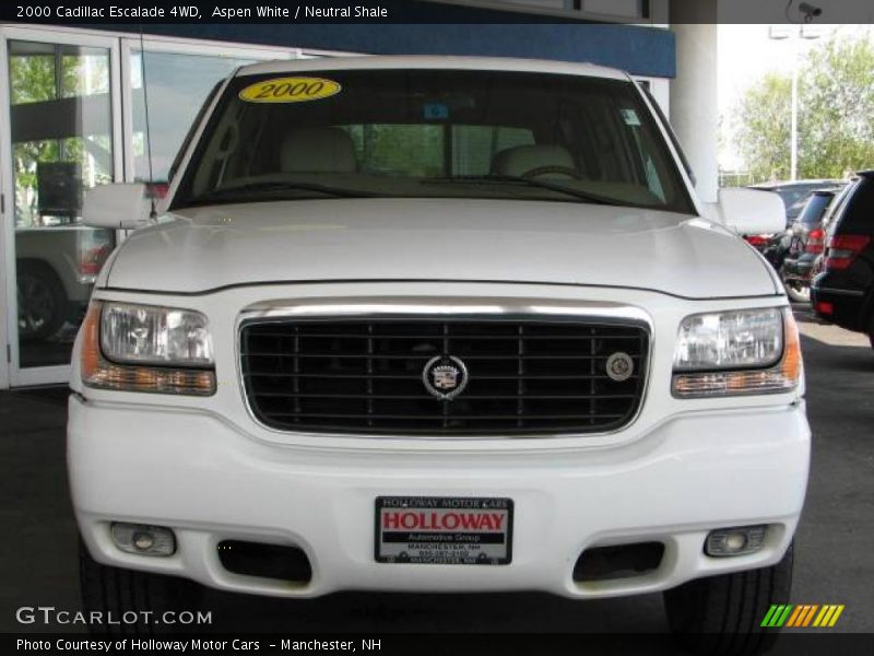 Aspen White / Neutral Shale 2000 Cadillac Escalade 4WD