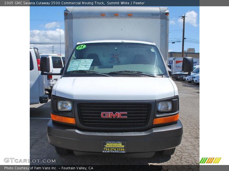 Summit White / Pewter 2005 GMC Savana Cutaway 3500 Commercial Moving Truck
