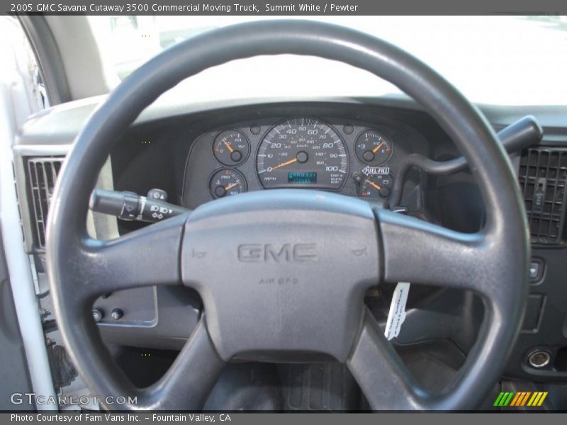 Summit White / Pewter 2005 GMC Savana Cutaway 3500 Commercial Moving Truck