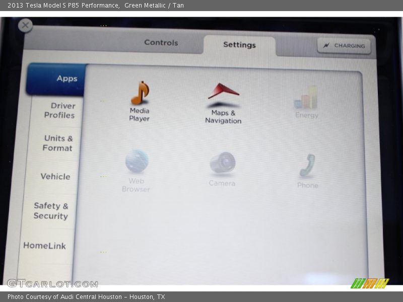 Controls of 2013 Model S P85 Performance