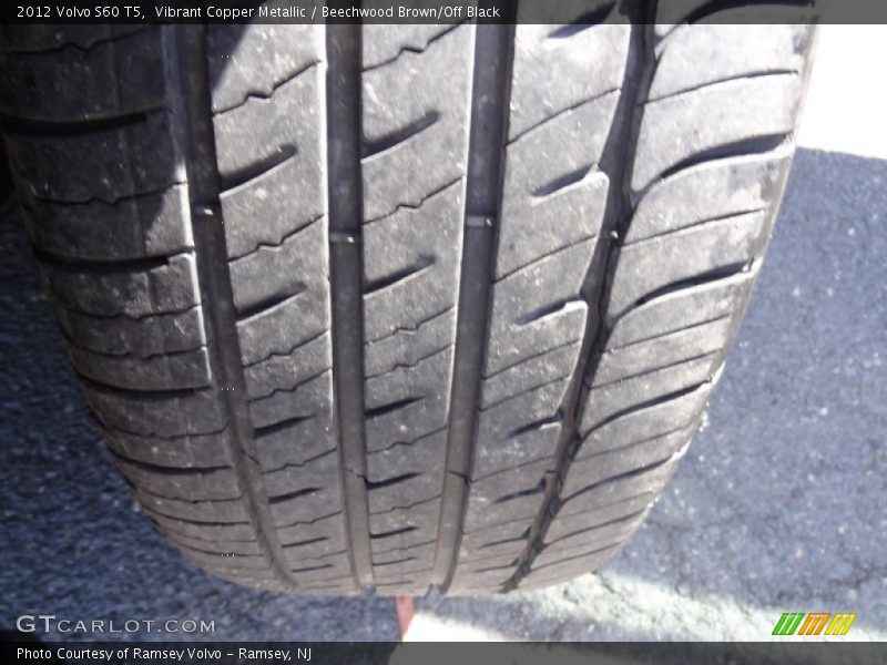 Vibrant Copper Metallic / Beechwood Brown/Off Black 2012 Volvo S60 T5