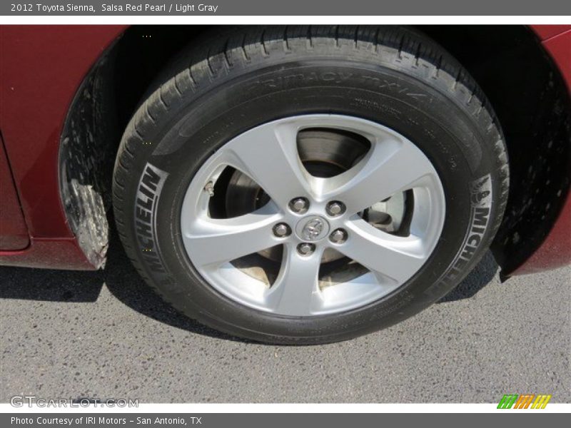 Salsa Red Pearl / Light Gray 2012 Toyota Sienna