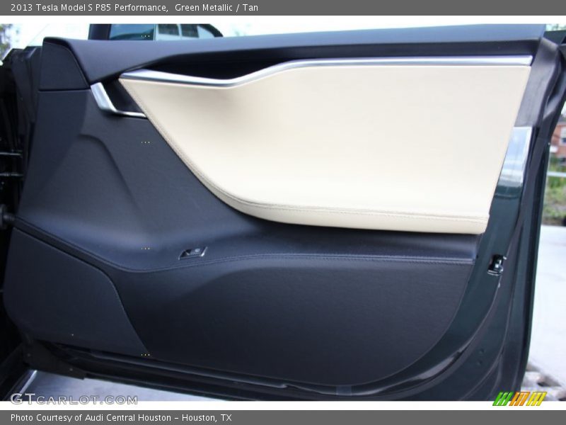 Door Panel of 2013 Model S P85 Performance