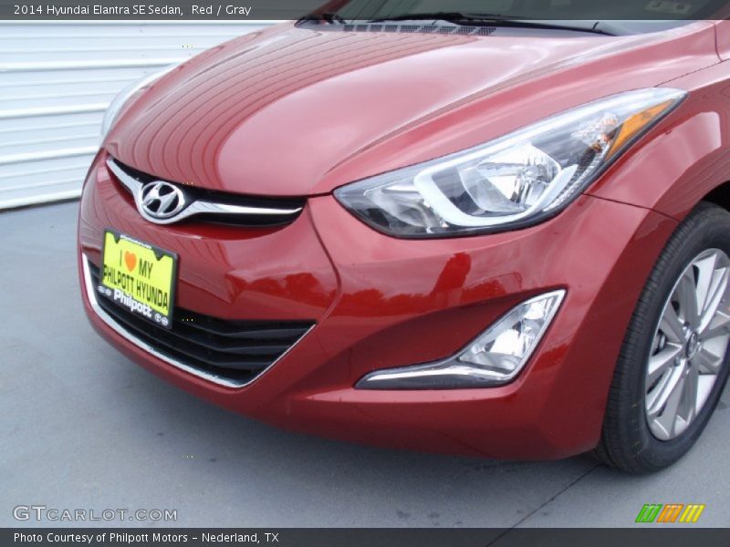 Red / Gray 2014 Hyundai Elantra SE Sedan