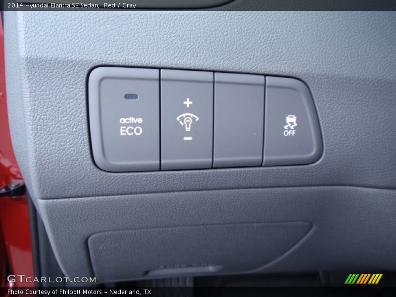 Red / Gray 2014 Hyundai Elantra SE Sedan